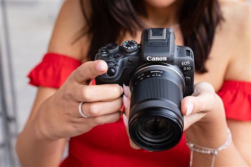 Canon EOS R10 + RF-S 18-150mm f/3.5-6.3 IS STM Hybrid Camera