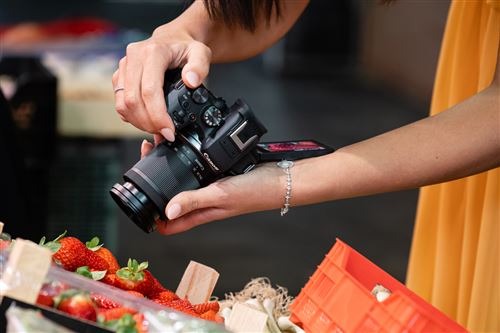 Canon EOS R10 + RF-S 18-150mm f/3.5-6.3 IS STM Hybrid Camera
