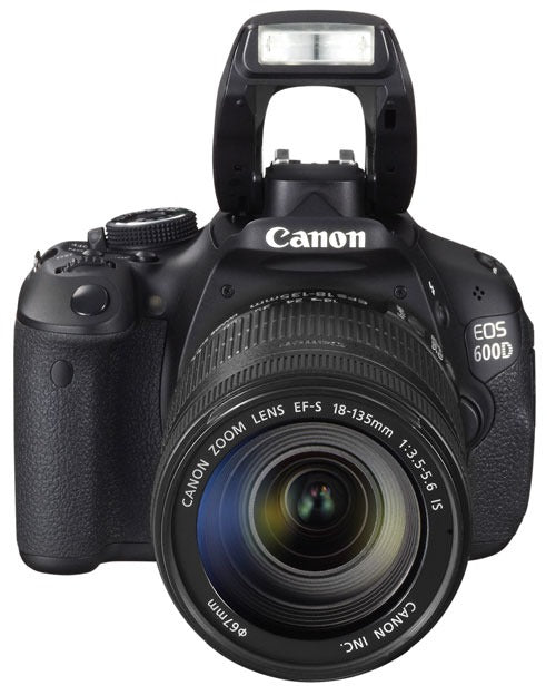 Canon EOS 600D + Obj. Canon EF-S IS 18 - 135 mm f/3.5 - 5.6